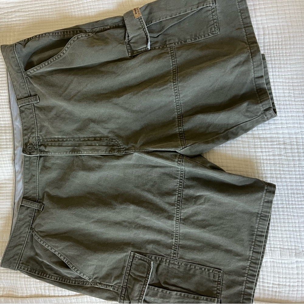 Wrangler Green Cargo Shorts Sturdy Cotton Knee-Length